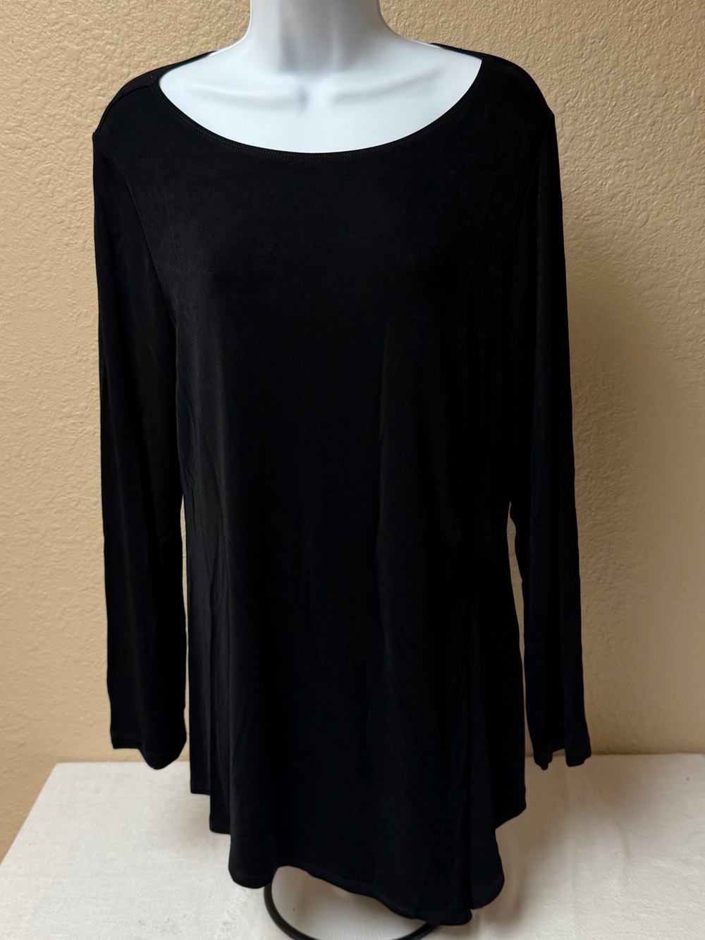 4/$20 Chico’s Travelers Asymmetrical  Long-Sleeve Women’s Top